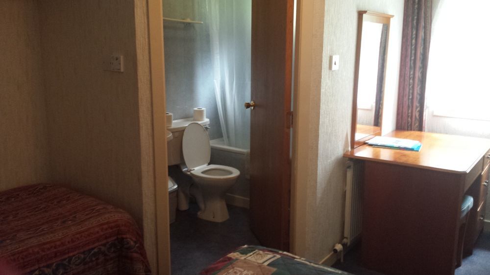 Covenanters Inn Dingwall Zewnętrze zdjęcie